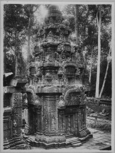 Banteay Srei, tour sud après l’anastylose EFEO_CAM07154