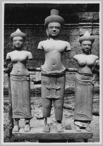 Triade shivaïte EFEO_CAM07384