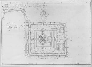 Plan d'ensemble avec courbes de niveau. EFEO_CAM16585_2