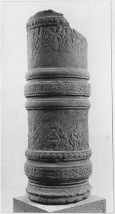 Colonnette EFEO_CAM19473_2