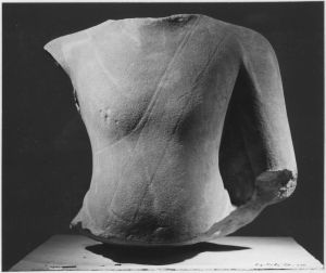 Ronde-bosse : Buddha sur naga EFEO_CAM19491_2