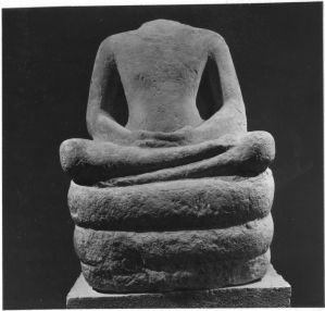Ronde-bosse : Buddha sur naga EFEO_CAM19494_3