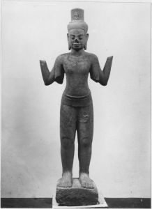 Krol Ko : ronde-bosse, Avalokitesvara EFEO_CAM19496_1