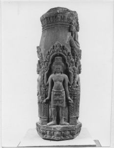 Borne bouddhique EFEO_CAM19512_2