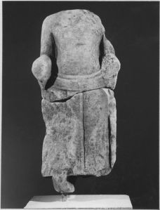 Ronde-bosse : Buddha debout EFEO_CAM19547_1