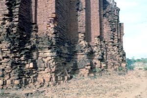Temple n°795 Hpaya-ni du site de Pagan EFEO_PICP06800