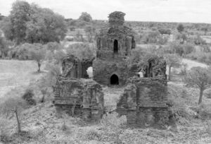 Monastère n°798 Pya-tha-nge du site de Pagan EFEO_PICP06846