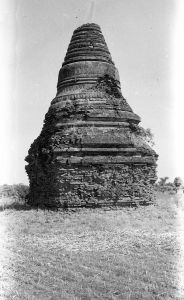 Stupa n°804 du site de Pagan EFEO_PICP06913