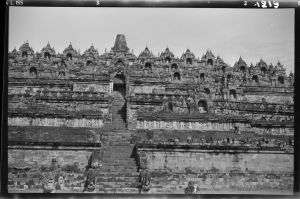 Temple de Borobudur EFEO_GROB03701