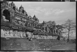 Temple de Borobudur EFEO_GROB03703