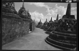 Temple de Borobudur EFEO_GROB03725
