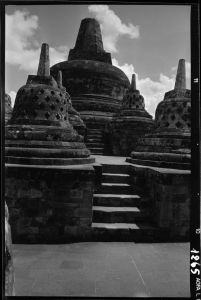 Temple de Borobudur EFEO_GROB03730