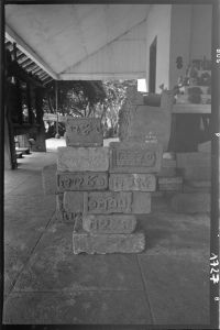 Briques inscrites, Museum Trowulan EFEO_GROB03827