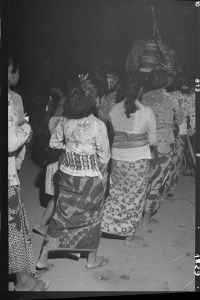 Fête au Pura Maospait de Denpasar EFEO_GROB03885