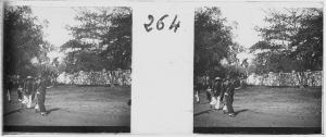 « Fêtes, divertissements, et processions chinoises à Phnom Penh. Le ma Koui - la joue percée » EFEO_MARH00475