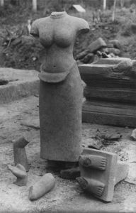 « Vestige au bord du Stuṅ » EFEO_MARH02198