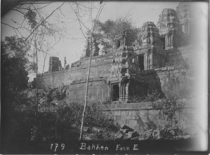 « 179. Bakheṅ Face Est » EFEO_MARH02283